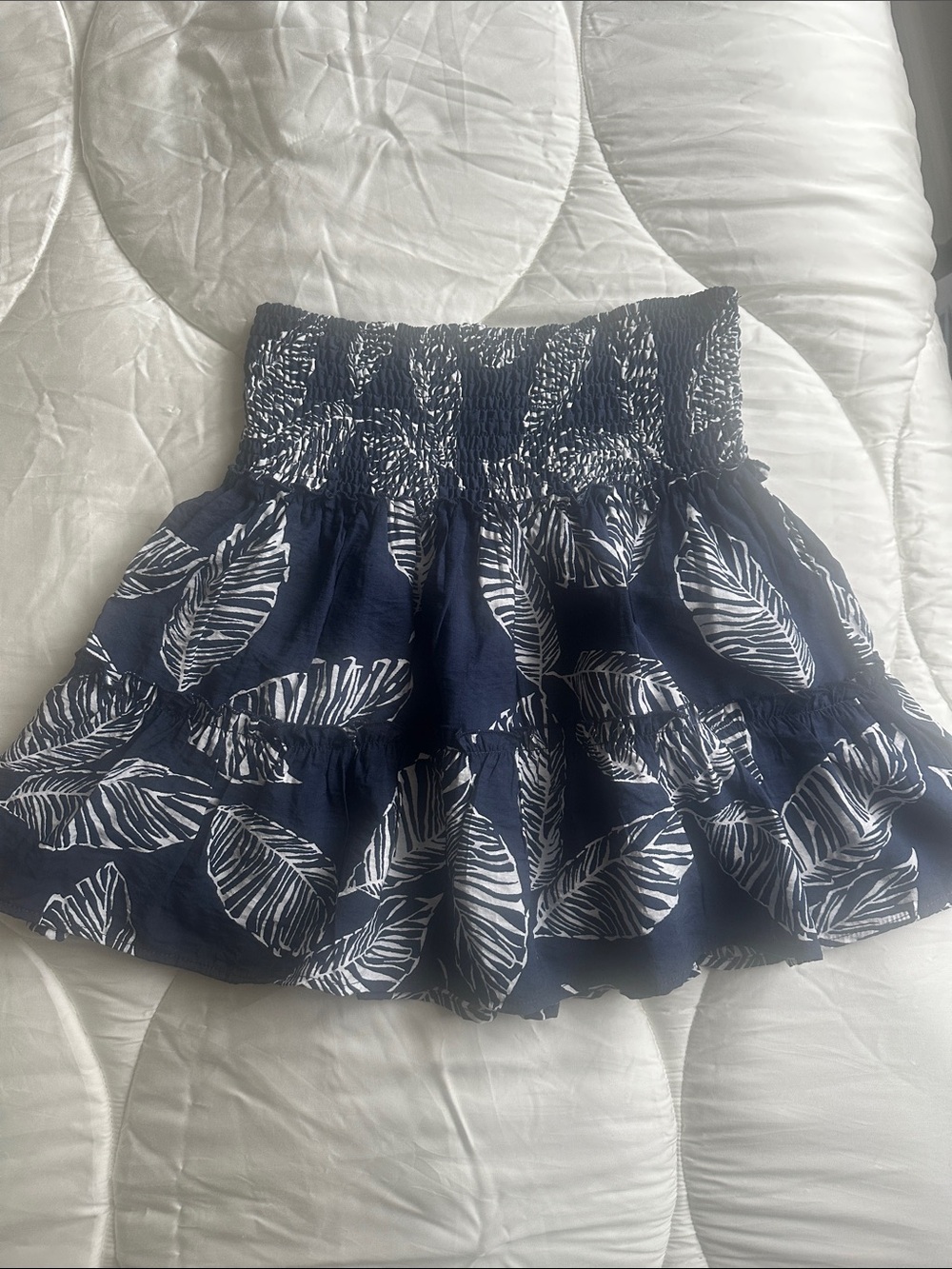 PINK LILY Navy Blue Leaf-Print Mini Skirt